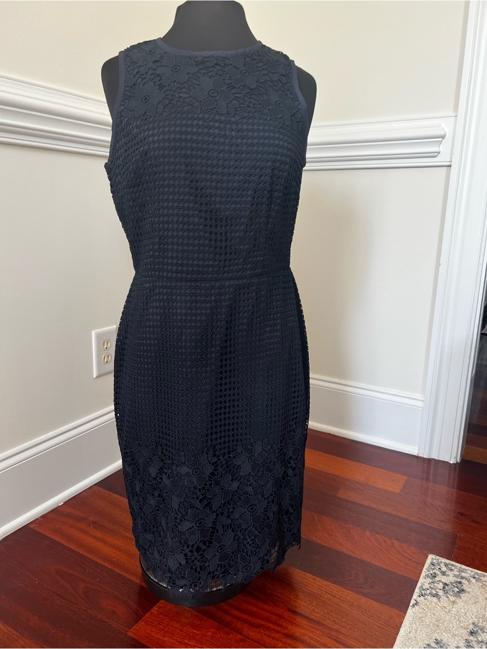 Ann Taylor Navy Sleeveless Lace-Detail Midi Dress